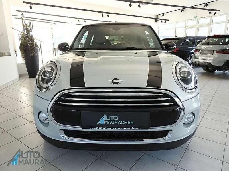 Gebraucht Mini Cooper Sport 136 PS (100 kW) 2019 Silber Kleinwagen