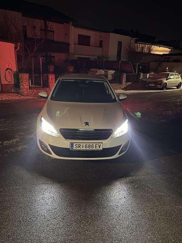 Gebraucht Peugeot 308 SW S 120 PS (88 kW) 2015 Kombi