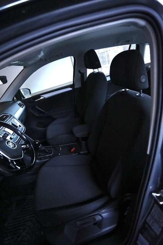 Gebraucht VW Tiguan Trendline 116 PS (85 kW) 2017 Grau SUV