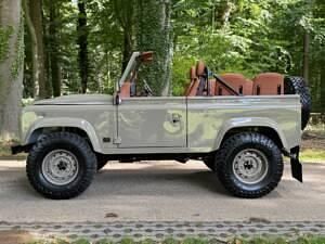Gebraucht Land Rover Defender 180 PS (132 kW) 1999 Braun SUV