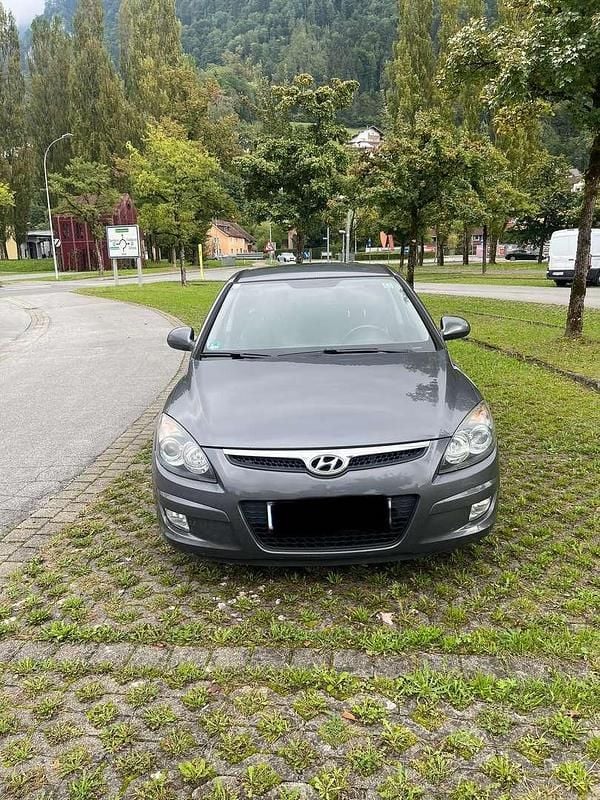Gebraucht 2010 Hyundai i30 Sport Limousine | € 3.950 (Etwas zu teuer) - Bild 1/4