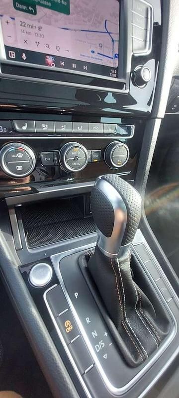 Gebraucht VW Golf VII Sport 110 PS (80 kW) 2016 Grau Kombi