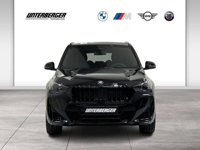 Neu BMW X1 Shadowline 218 PS (160 kW) 2025 Schwarz SUV