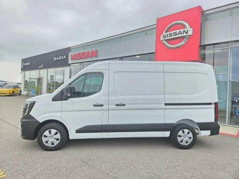 Neu Nissan Interstar Tekna 150 PS (110 kW) 2025 Van
