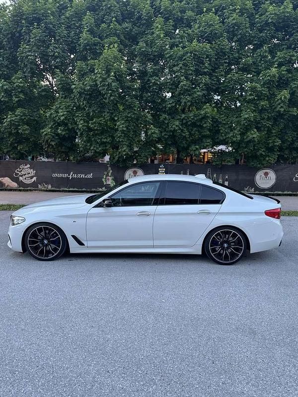 Gebraucht BMW 520 M Sport 190 PS (139 kW) 2017 Limousine