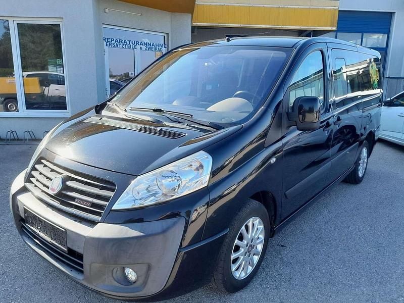 Schwarz Gebraucht 2013 Fiat Scudo Family Van | € 10.990 - Bild 1/4