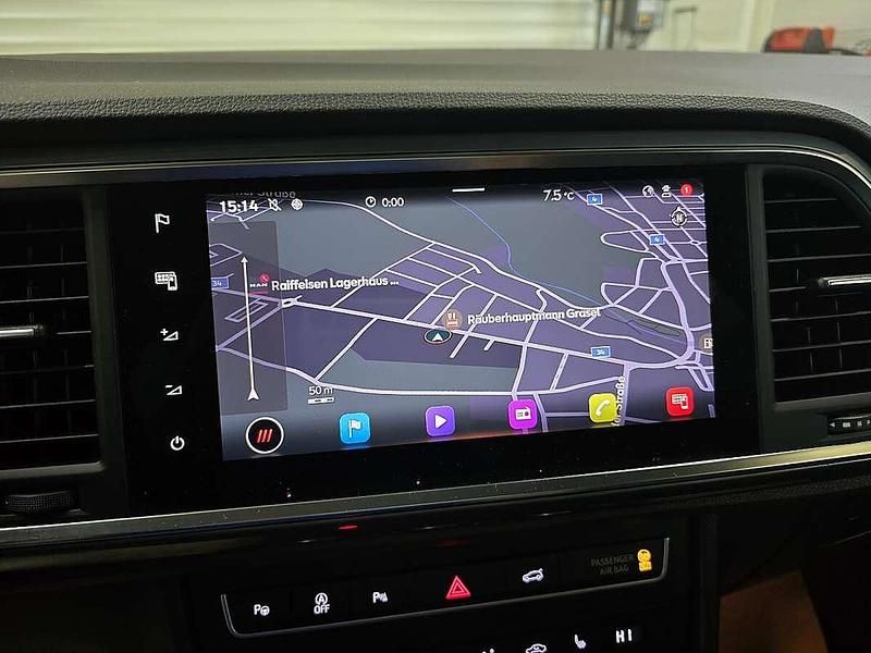 Gebraucht Seat Ateca Style 150 PS (110 kW) 2022 Grau SUV