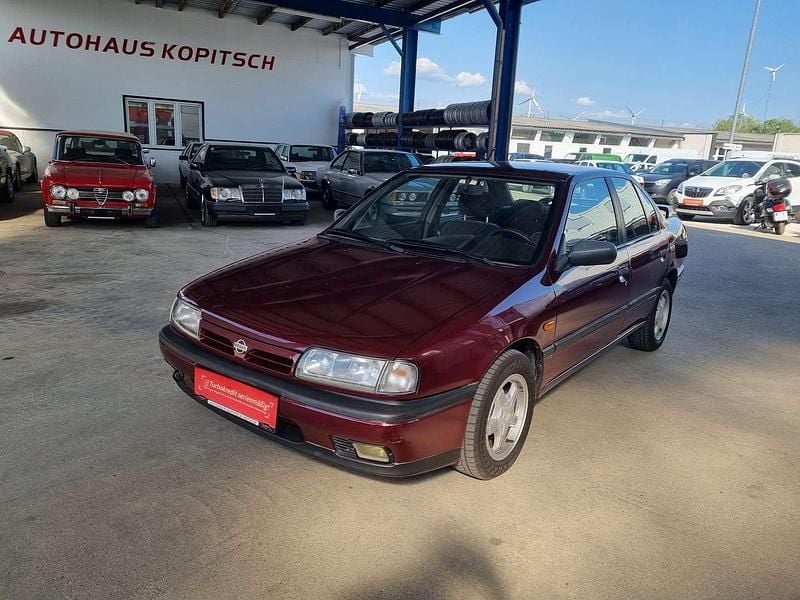 Rot Gebraucht 1992 Nissan Primera Limousine | € 9.500 - Bild 1/4