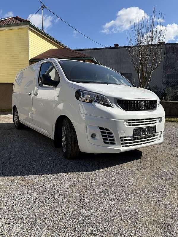 Gebraucht Peugeot Expert 116 PS (85 kW) 2016 Weiß Van