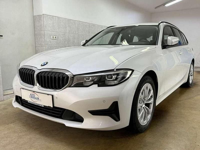 Gebraucht BMW 318 Advantage 136 PS (100 kW) 2022 Weiß Kombi