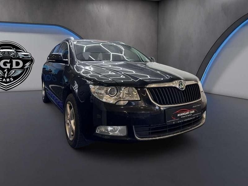 Gebraucht Skoda Superb Elegance 170 PS (125 kW) 2012 Schwarz Kombi