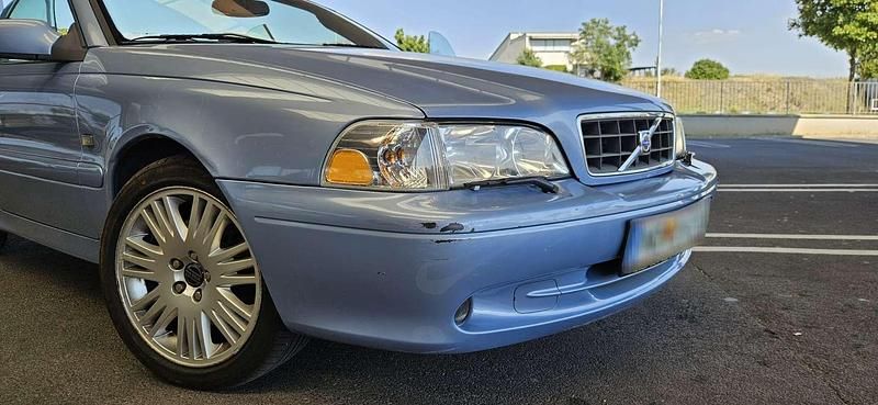 Gebraucht Volvo C70 163 PS (119 kW) 2002 Blau Cabrio