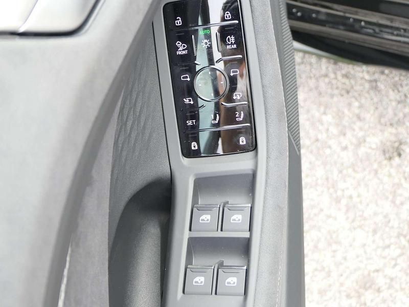 Neu Audi A6 Ambiente 367 PS (269 kW) 2025 Schwarz  metallicperleffektno Kombi