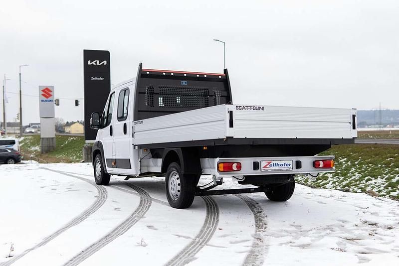Gebraucht Opel Movano 165 PS (121 kW) 2024 Weiß Van