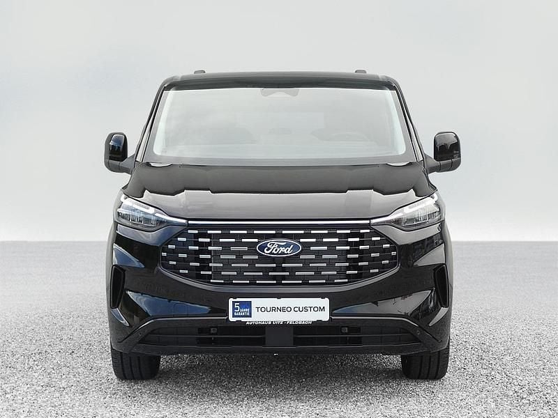 Neu Ford Tourneo Titanium 170 PS (125 kW) 2025 Schwarz Van / Kleinbus