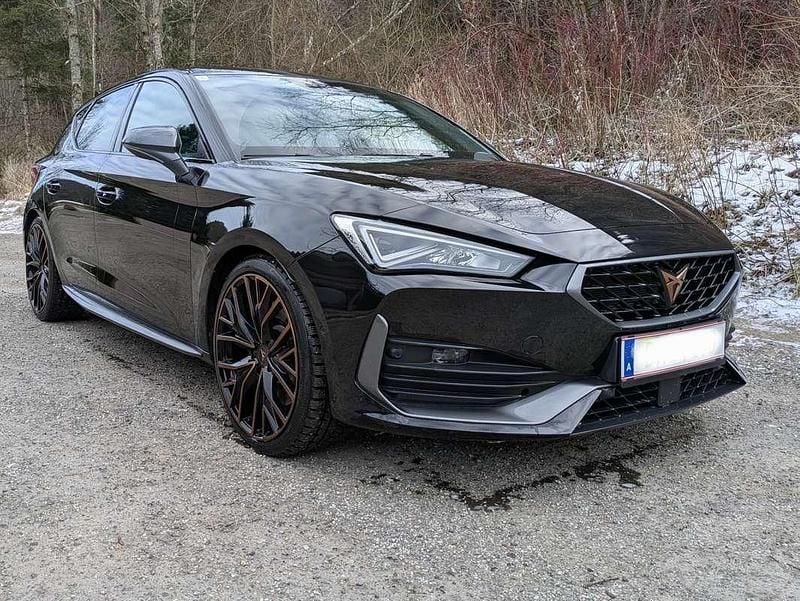 Gebraucht Cupra Leon 245 PS (180 kW) 2022 Schwarz Limousine