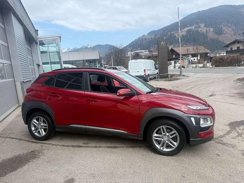 Gebraucht Hyundai Kona 136 PS (100 kW) 2019 Rot SUV