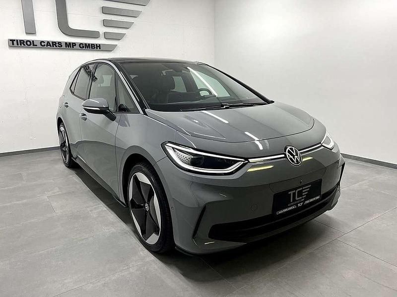 Gebraucht VW ID.3 Pro 150 kW (204 PS) 2024 Grau Kleinwagen