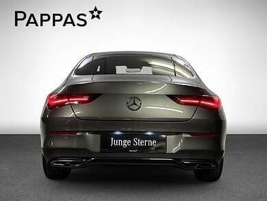 Gebraucht Mercedes CLA180 136 PS (100 kW) 2024 Grau Limousine
