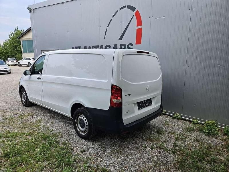 Gebraucht Mercedes Vito 88 PS (64 kW) 2019 Weiß Van