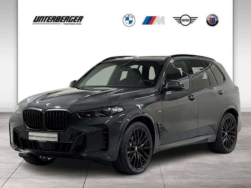 Grau Gebraucht 2025 BMW X5 M Sport SUV | € 95.390 - Bild 1/4