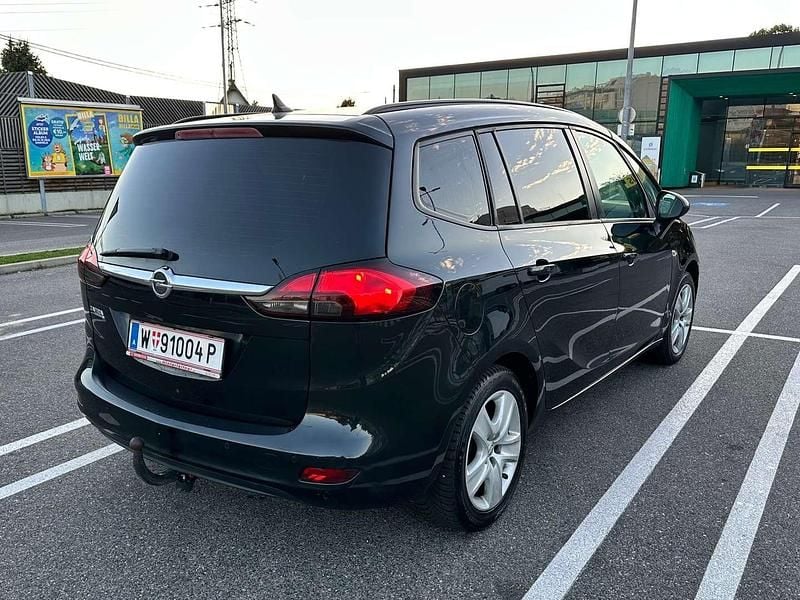 Gebraucht Opel Zafira Tourer 110 PS (80 kW) 2013 Schwarz Van / Kleinbus