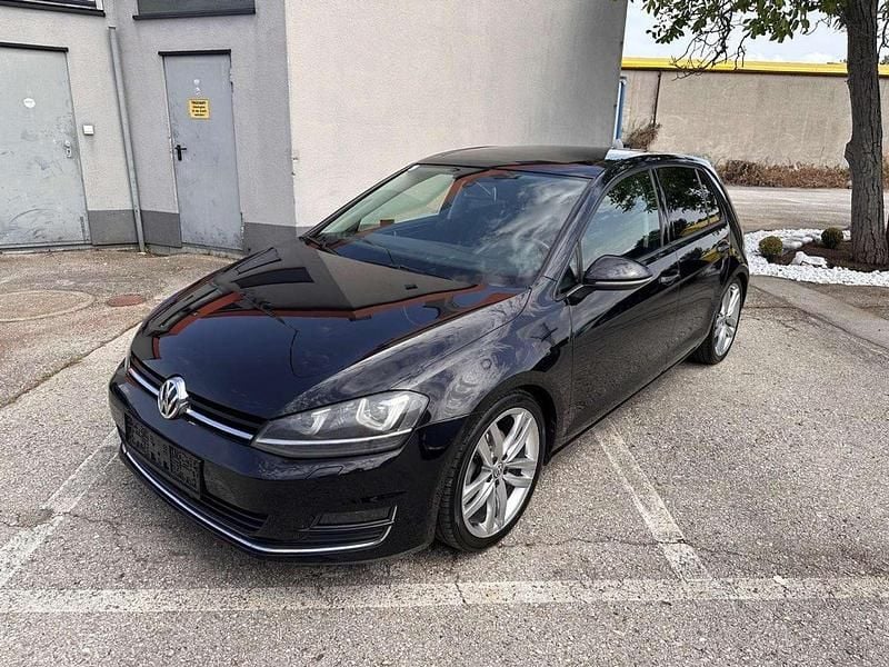 Schwarz Gebraucht 2013 VW Golf VII Highline Kleinwagen | € 10.990 (Fairer Preis) - Bild 1/4