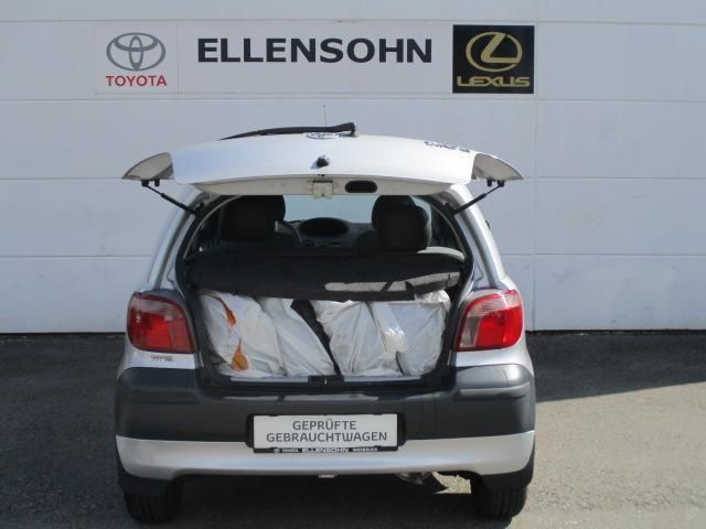 Gebraucht Kompakt / Kleinwagen Toyota Yaris – 1999, km 178.000 in Gebraucht Kompakt / Kleinwagen Toyota Yaris – 1999, km 178.000 in