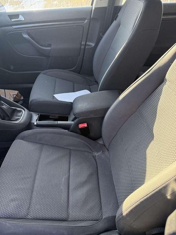 Gebraucht VW Golf VI Trendline 105 PS (77 kW) 2009 Kleinwagen