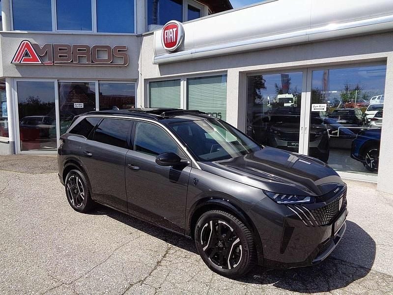 Grau Gebraucht 2024 Peugeot 5008 GT Van / Kleinbus | € 44.990 - Bild 1/4
