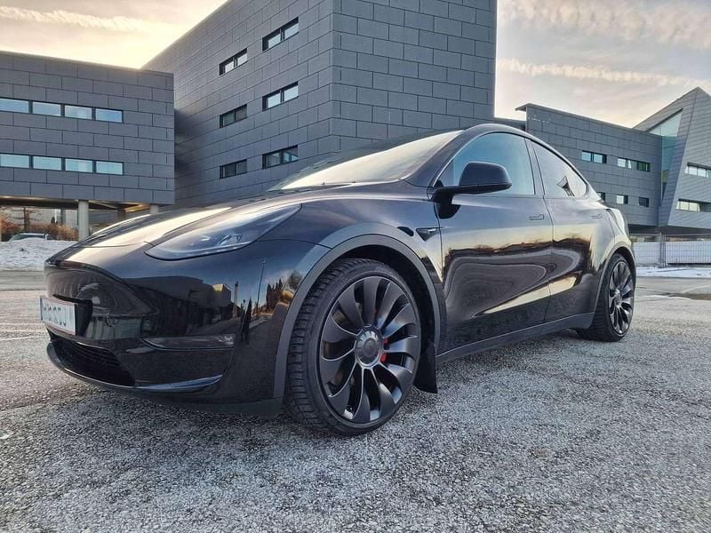 Schwarz Gebraucht 2022 Tesla Model Y Performance SUV | € 36.900 (Fairer Preis) - Bild 1/4
