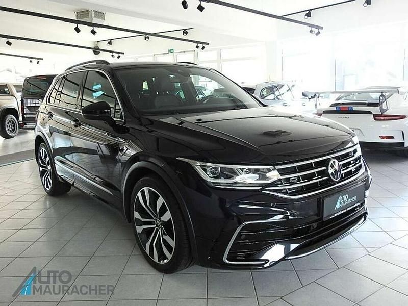 Gebraucht VW Tiguan R-line 150 PS (110 kW) 2021 Schwarz SUV