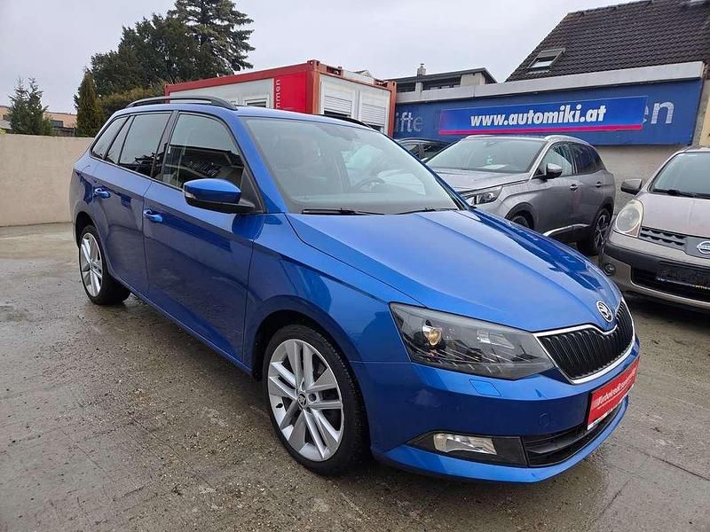 Gebraucht Skoda Fabia Style 110 PS (80 kW) 2015 Blau Kombi