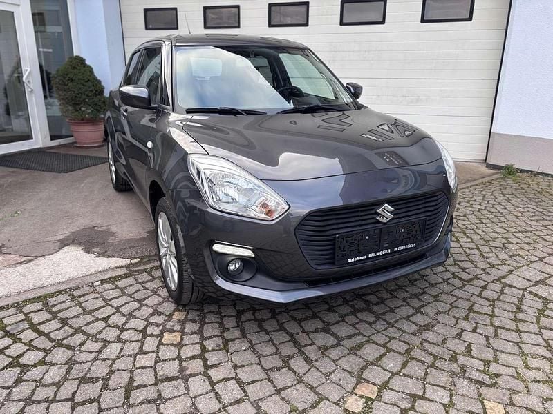 Gebraucht 2019 Suzuki Swift Basic Kleinwagen | € 14.690 (Fairer Preis) - Bild 1/4