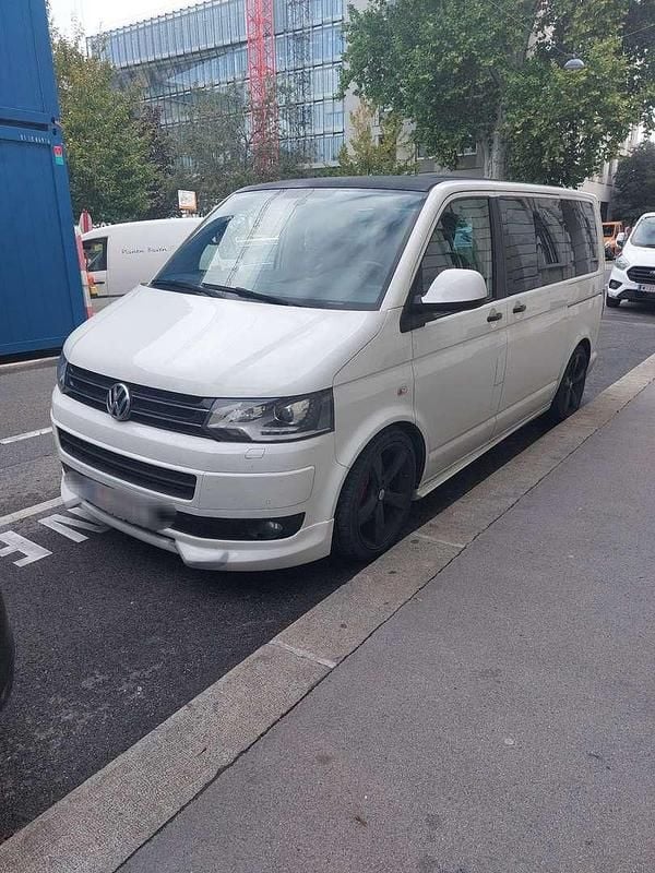 Gebraucht VW Multivan Comfortline 179 PS (131 kW) 2015 Van