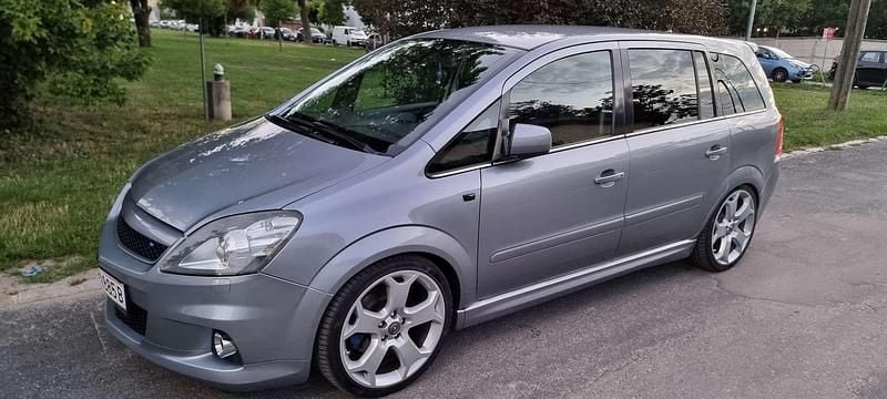 Gebraucht Opel Zafira OPC 241 PS (177 kW) 2010 Silber Van / Kleinbus