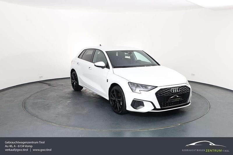 Gebraucht Audi A3 Comfort 204 PS (150 kW) 2022 Weiß Limousine