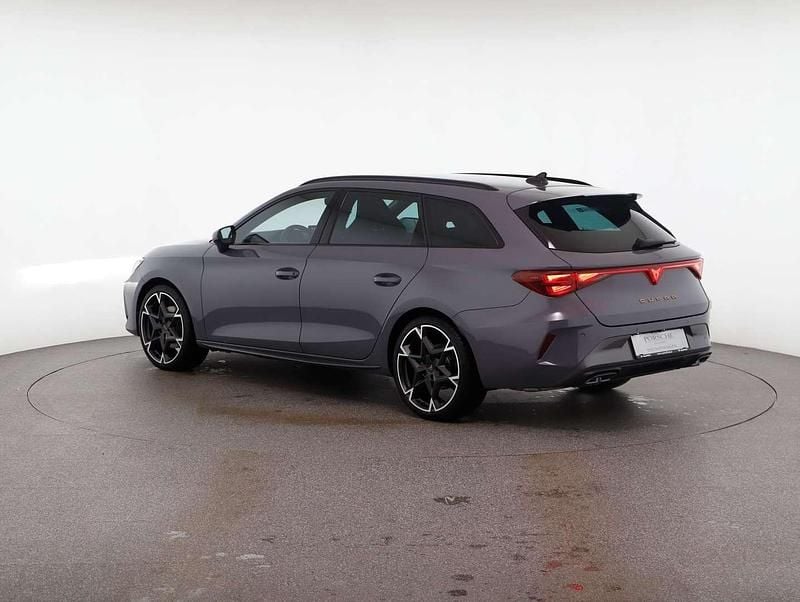 Gebraucht Cupra Leon 150 PS (110 kW) 2024 Grau Kombi
