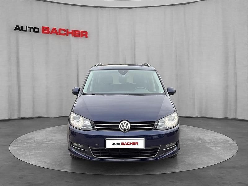 Gebraucht VW Sharan Business+ 177 PS (130 kW) 2019 Blau Van / Kleinbus