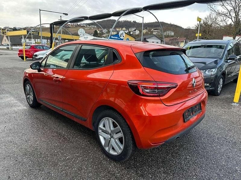 Gebraucht Renault Clio V Zen 91 PS (66 kW) 2021 Orange Limousine