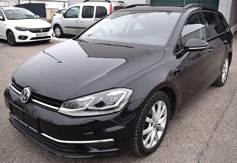 Schwarz Gebraucht 2019 VW Golf VII Kombi | € 13.900 (Superpreis) - Bild 1/4