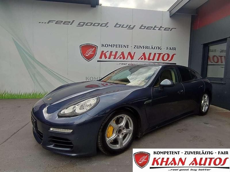 Blau Gebraucht 2015 Porsche Panamera Limousine | € 33.990 - Bild 1/4