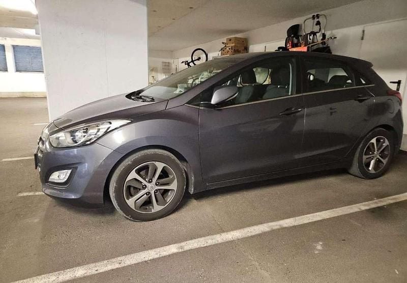 Gebraucht 2015 Hyundai i30 Comfort Limousine | € 5.000 (Superpreis) - Bild 1/4