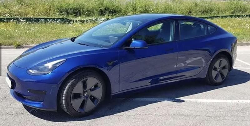 Gebraucht 2022 Tesla Model 3 Standard Range Limousine | € 30.500 (Etwas zu teuer) - Bild 1/1