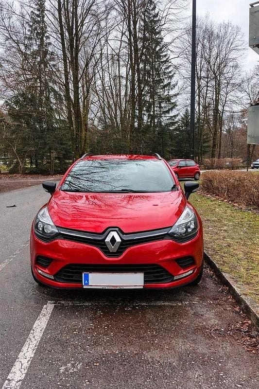 Gebraucht Renault Clio GrandTour Life 76 PS (55 kW) 2020 Rot Kombi