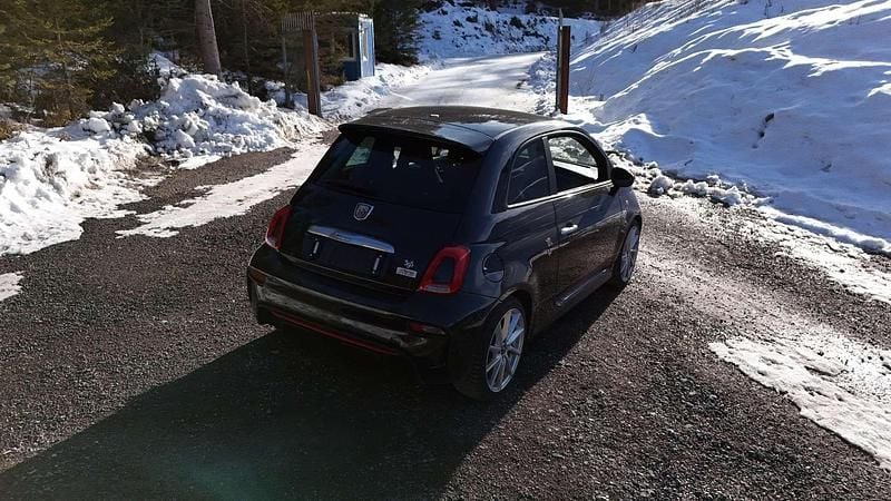 Gebraucht Abarth 595 Pista 160 PS (117 kW) 2018 Schwarz Kleinwagen