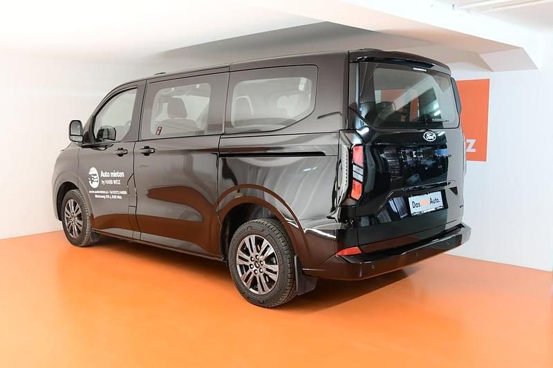 Gebraucht Ford Tourneo Custom Titanium 136 PS (100 kW) 2025 Schwarz  metallic Van