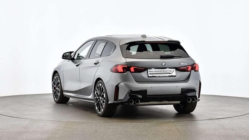 Gebraucht BMW M135 Shadowline 301 PS (221 kW) 2025 Grau Kleinwagen