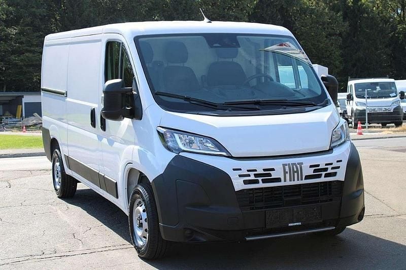 Weiß Neu 2025 Fiat Ducato Van | € 28.990 - Bild 1/4