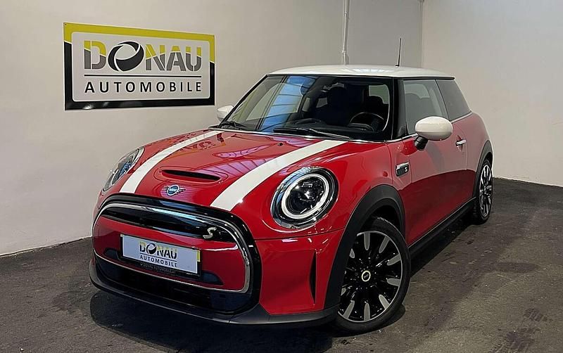 Gebraucht Mini Cooper SE 135 kW (184 PS) 2022 Rot Kleinwagen